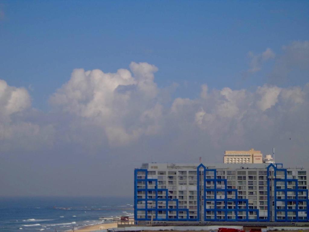Perfect Sea View Appartement Bat Yam Buitenkant foto